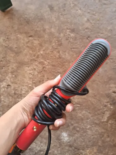 Escova para alisar cabelo