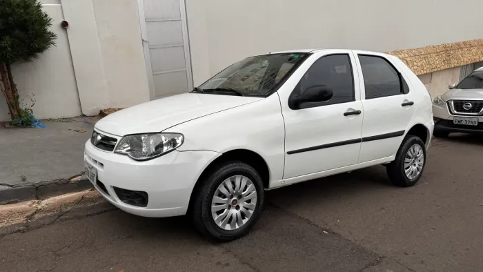 Fiat Palio 1.0 Economy Fire Flex 8V 4P 2013