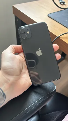 iPhone 11 Preto 64gb