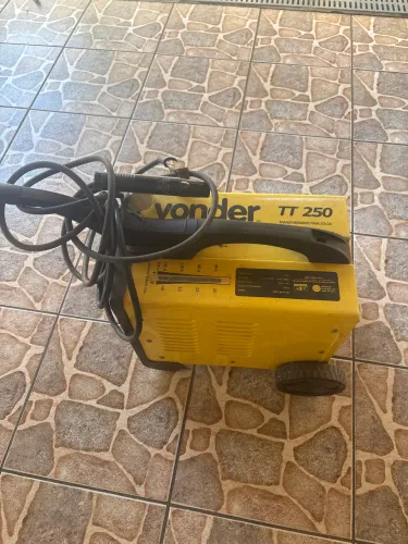 vonder Transformador de Solda Elétrica 250a Bivolt 110/220V