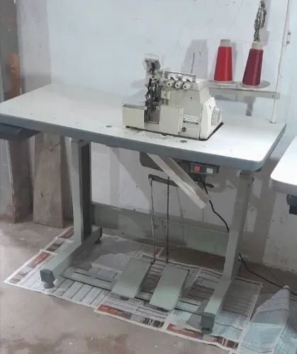 Overlock Silver Star/ Máquina de Costura