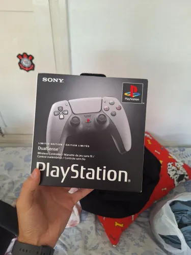 Controle Playstation 5 Dualsense edição de aniversário de 30 anos (LACRADO)