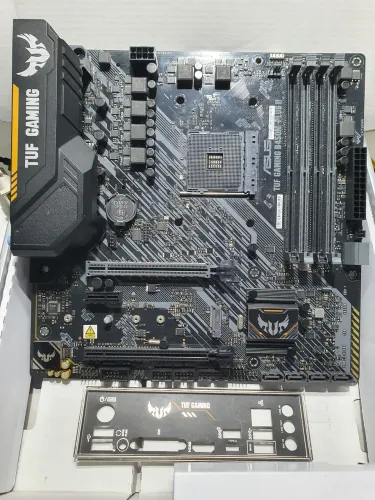 Placa mãe TUF B450M Plus II