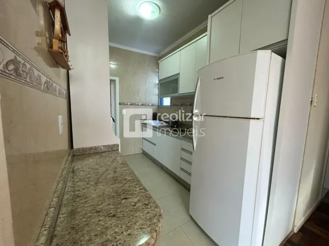 Apartamento 3 quartos no bairro Coqueiros - Florianópolis