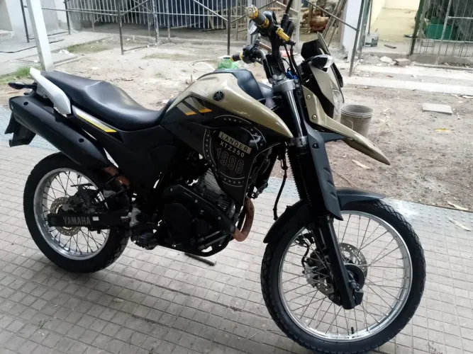 Lander 250