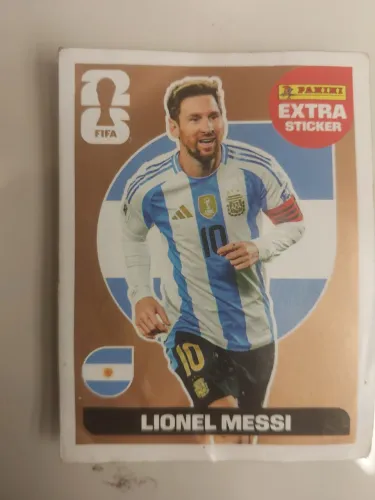 Vendo figurinha legend extra sticker 2026 / 800R$