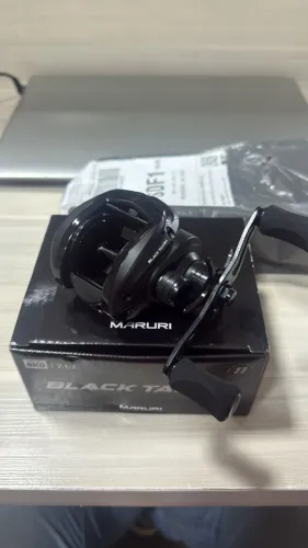 Carretilha Black tamba maruri BT11 para pesqueiro