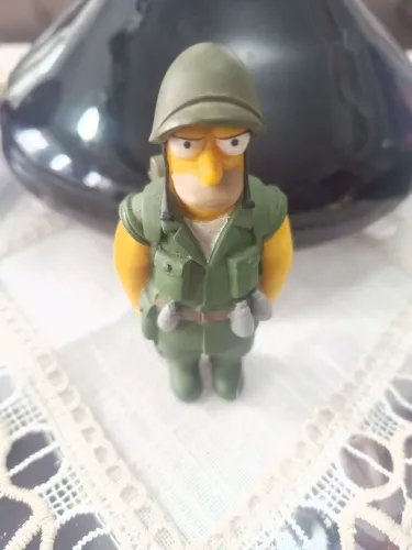 Homer Simpsons - Soldado do Exército - Long Jump