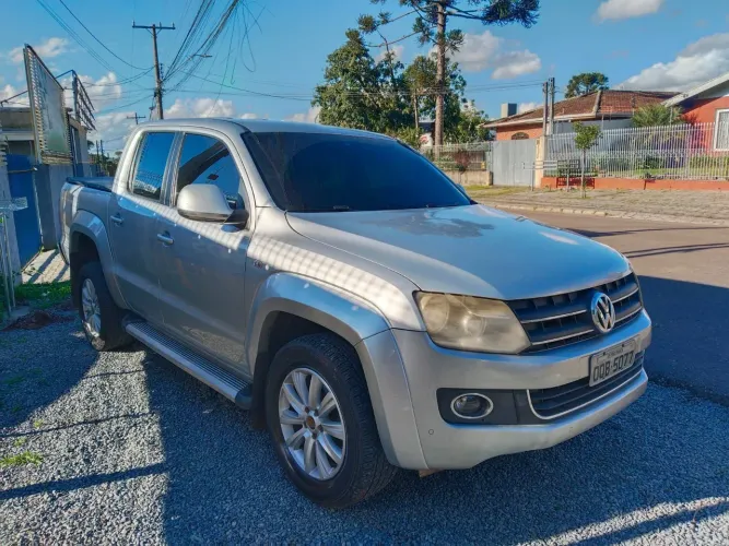 Volkswagen Amarok High.cd 2.0 16V TDI 4X4 Dies. AUT 2013