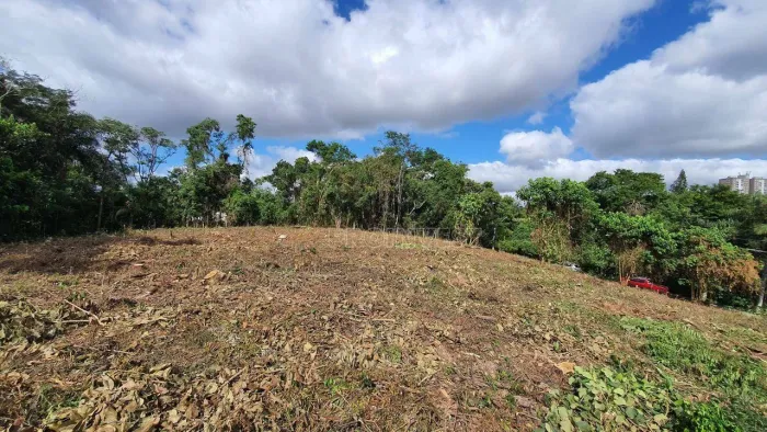 Terreno à venda, 3203 m² por R$ 700.000,00 - Granja Viana Parque Primavera - Carapicuíba/