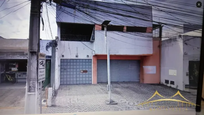 Casa em Primeiro Andar em Lagoa Seca com 350m², 01 Vaga