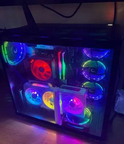 Gabinete Rise Mode Aquário com 8 fans RGB + 2 reserva (controladora inclusa)