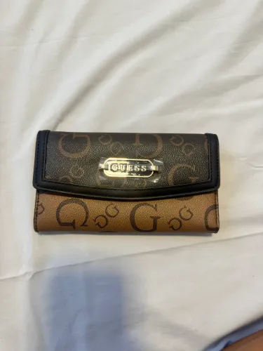 Carteira guess