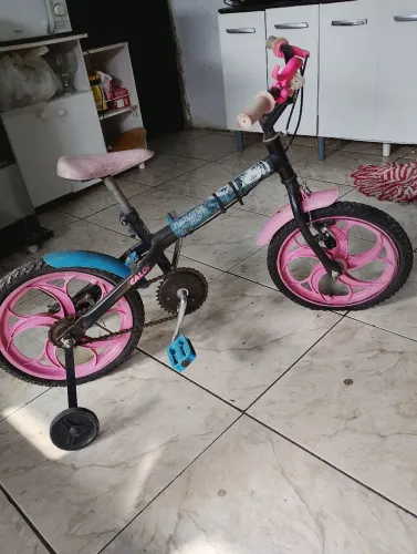 Bicicleta para crianças de 5 a 10 anos 