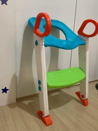 Assento redutor infantil para vaso sanitário