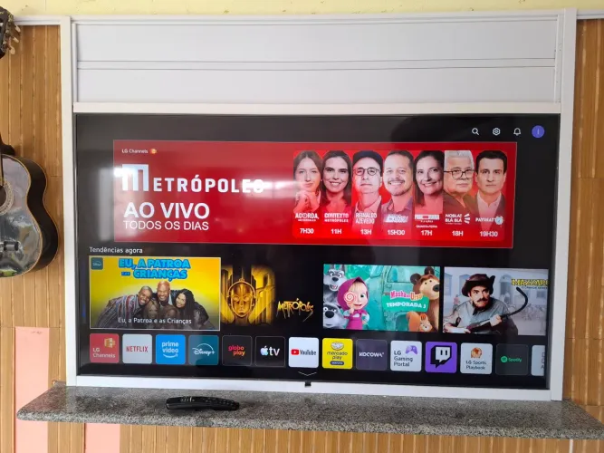 Vendo tv LG 60 polegadas