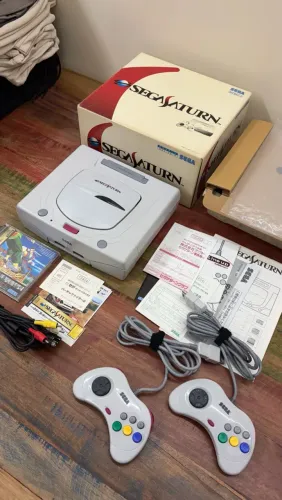 Console Sega Saturn Original CIB Completo