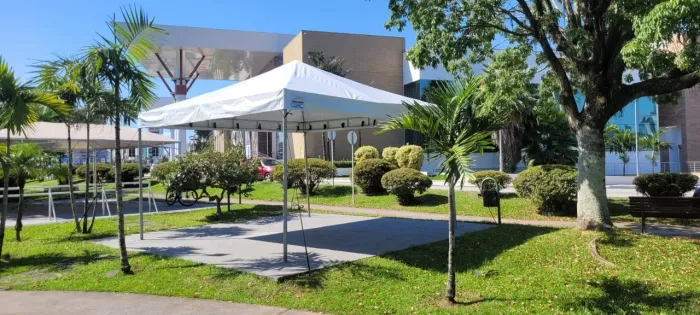 Tenda piramidal 