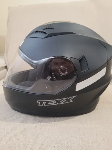 Capacete Texx Strike Tamanho 60, estado de novo, oportunidade