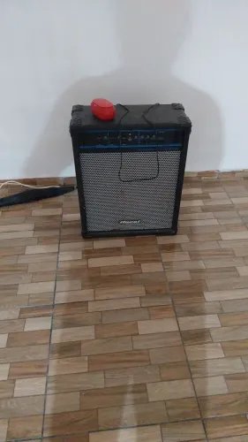 Caixa amplificada