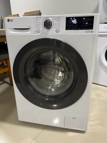 Lava e Seca LG 11kg/7kg com inteligência artificial - Branca 220v