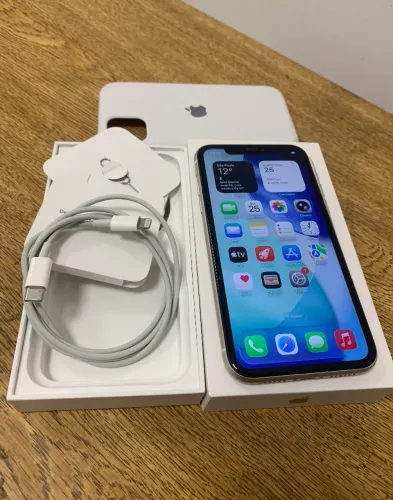 iPhone 11 em Ótimas Condições -Tudo Funcionando