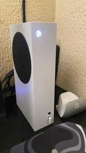 Xbox Series S Com Caixa e Controle Original