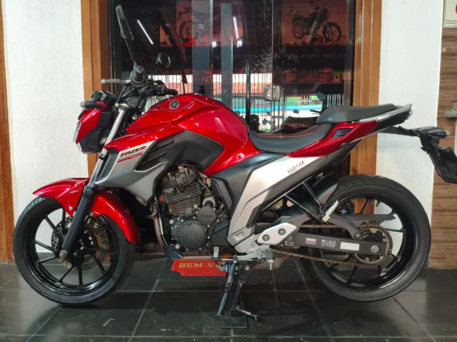 YAMAHA FAZER 250 FZ 2021 IMPECÁVEL