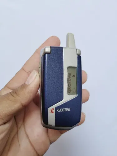 Kyocera Flip Celular Antigo Relíquia Conservado Funcionando