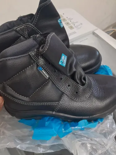 Bota de Segurança Marluvas - Nova, Nunca Usada