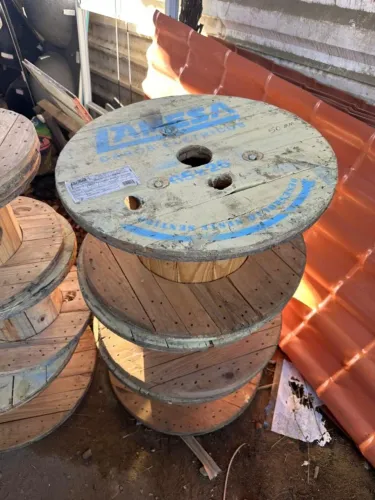 Carretéis de Madeira / Bobinas de Cabo - Várias Medidas - Ótimo Estado