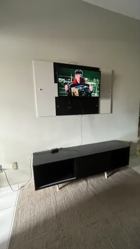 Rack e painel de tv