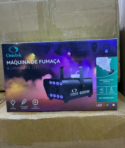 Máquina de Fumaça 600W com LED Colorido Controle Remoto - Produto Novo