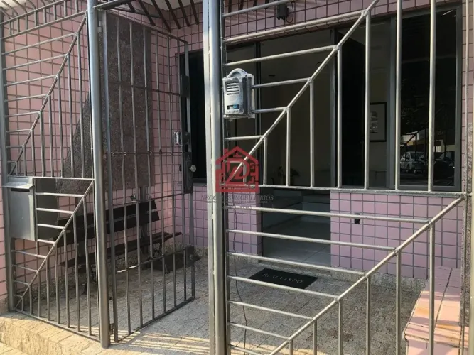 Sala Comercial à Venda em Imbetiba, Macaé, 72m², 4 Banheiros