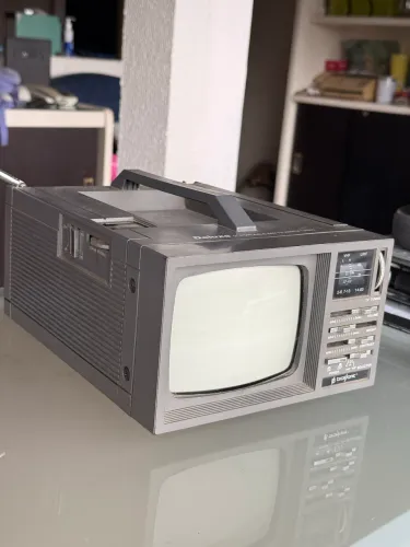 TV portátil Deluxe 5