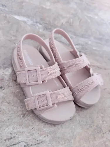 Mini Melissa seminovas 23/24