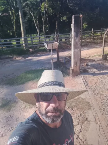 Caseiro com experiência 