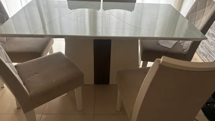 Mesa de Jantar retangular, valor total com as 6 cadeiras