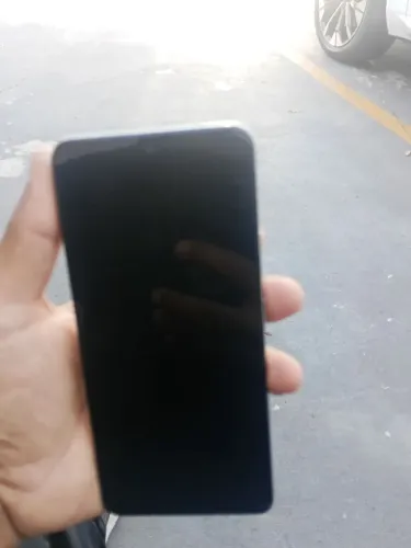 Celular poco F04