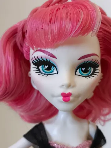 Monster High | C. A. Cupid (Sweet 1600)