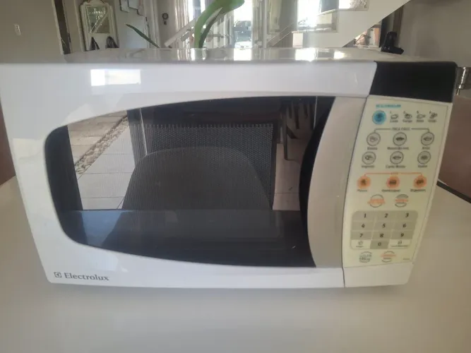 Micro-ondas Eletrolux 