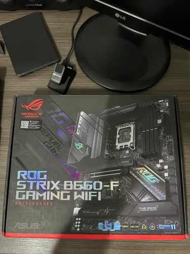 Placa mãe ASUS ROG STRIX B660-F GAMING WIFI lga 1700 ddr5