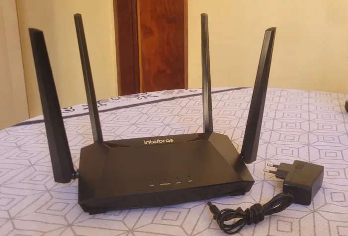 Intelbras RG 1200 Wi-Fi Rápido 2.4G + 5G