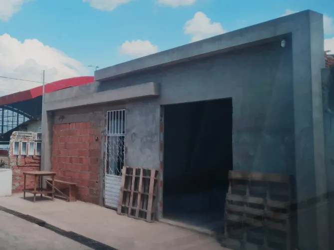 VENDO OU TROCO CASA - BARREIRINHA