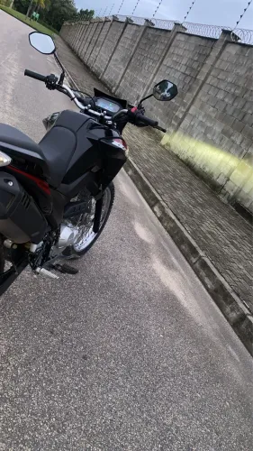 VENDE-SE HONDA NXR 160 BROS CBS 2025