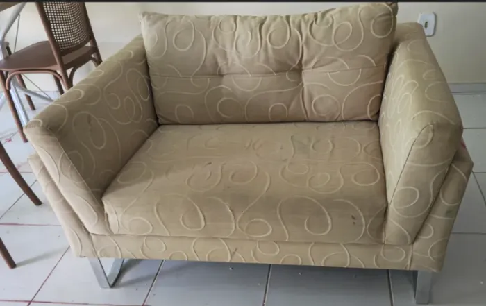 Poltrona Bem Conservada