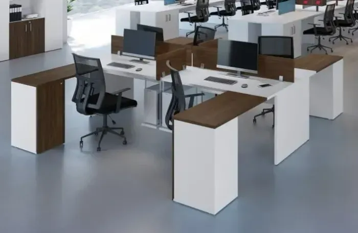 Plataforma Dupla/2,72L+4 Mesas Auxiliares/4 Gavetas+Paineis+Caixas/Tomadas, R$7.887,09!