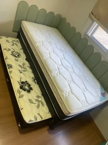 Cama box e auxiliar + colchão de solteiro ortocrim SUPER NOVOS