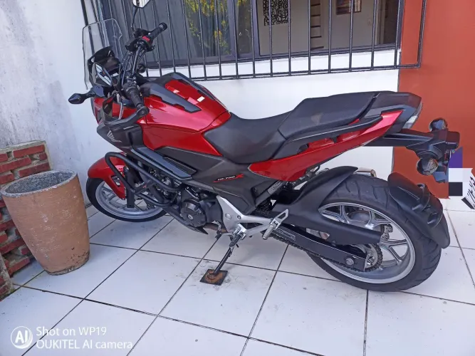 Nc750 2021 conservada e pronta pra viajar