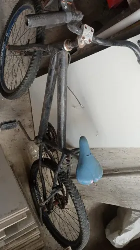 vendo essa bike jante piramide baratinha